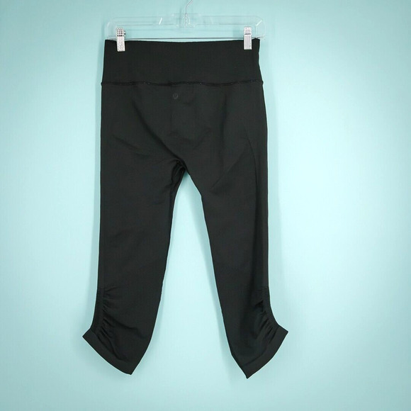 Lululemon Size 8 Black In the Flow Crop Cropped Length Pull On Active Leggings - Picture 4 of 6